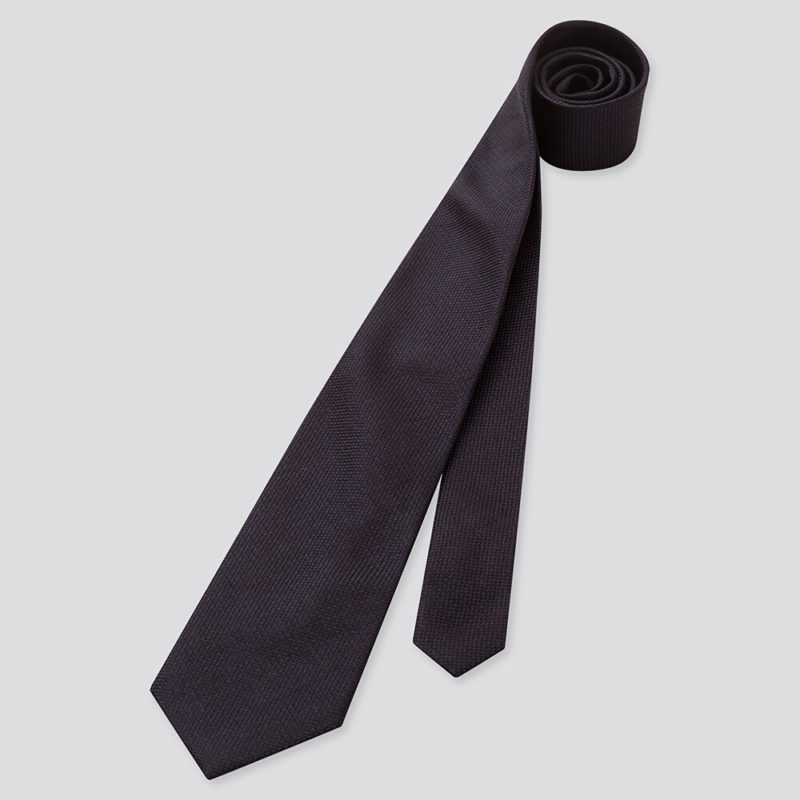 ユニクロ　シルクネクタイ　69ネイビー